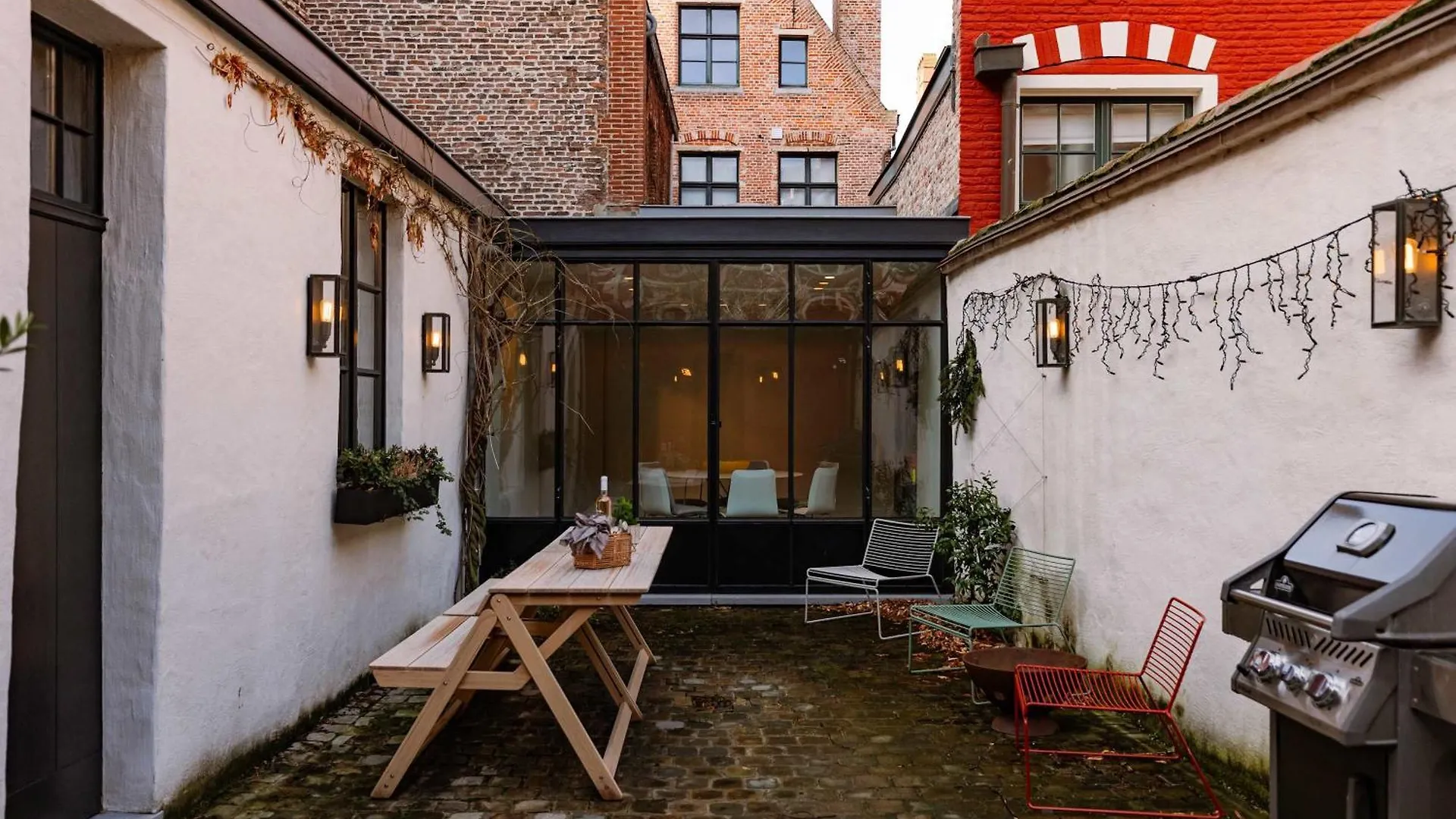 Huswell - Architect Gem In The Heart Of Ghent Villa