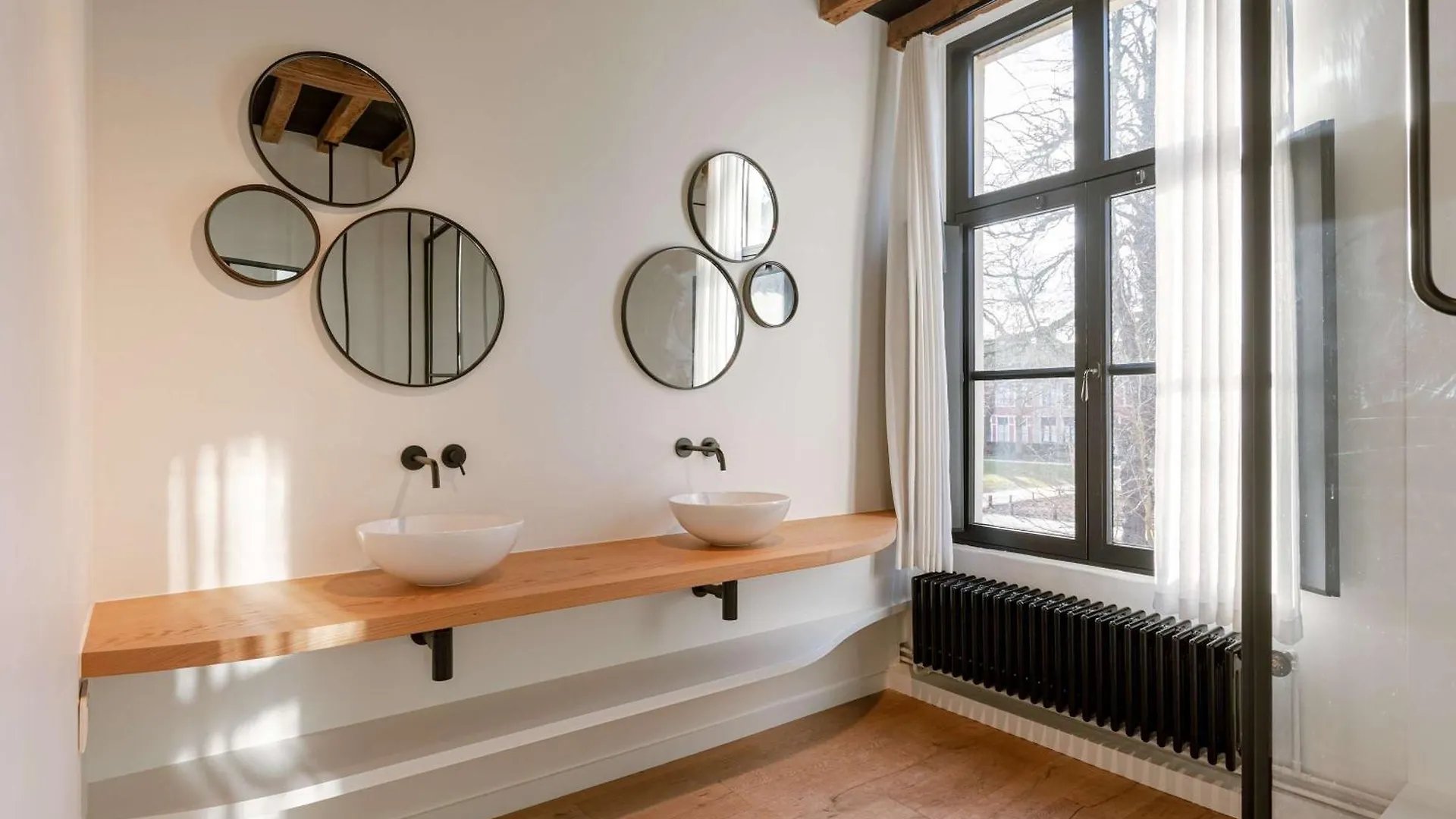 Huswell - Architect Gem In The Heart Of Ghent Villa