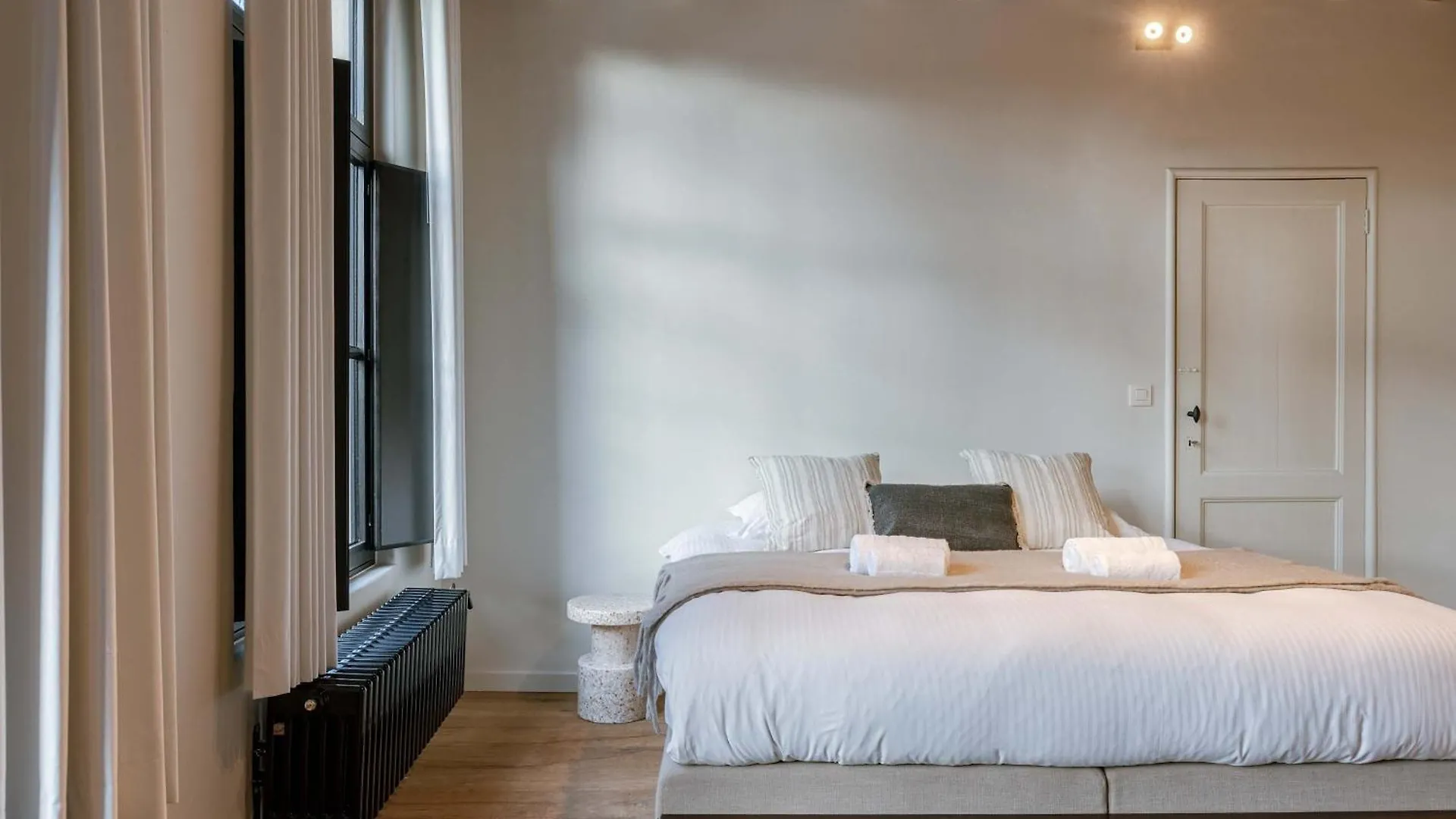 Huswell - Architect Gem In The Heart Of Ghent Villa 0*,